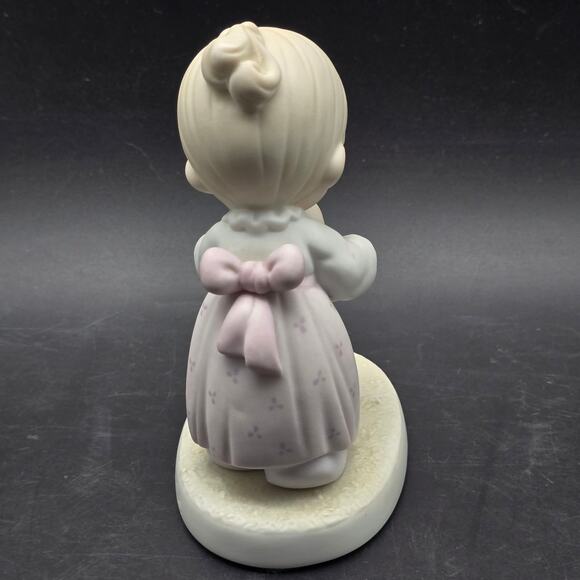 Precious Moments One Step At A Time Figurine Baby's First Steps New Mom Gift - Picture 3 of 8